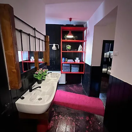 Fancy * Bukurešť
